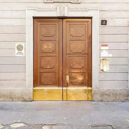 Splendido Bilocale In Vecchia Daire Milano